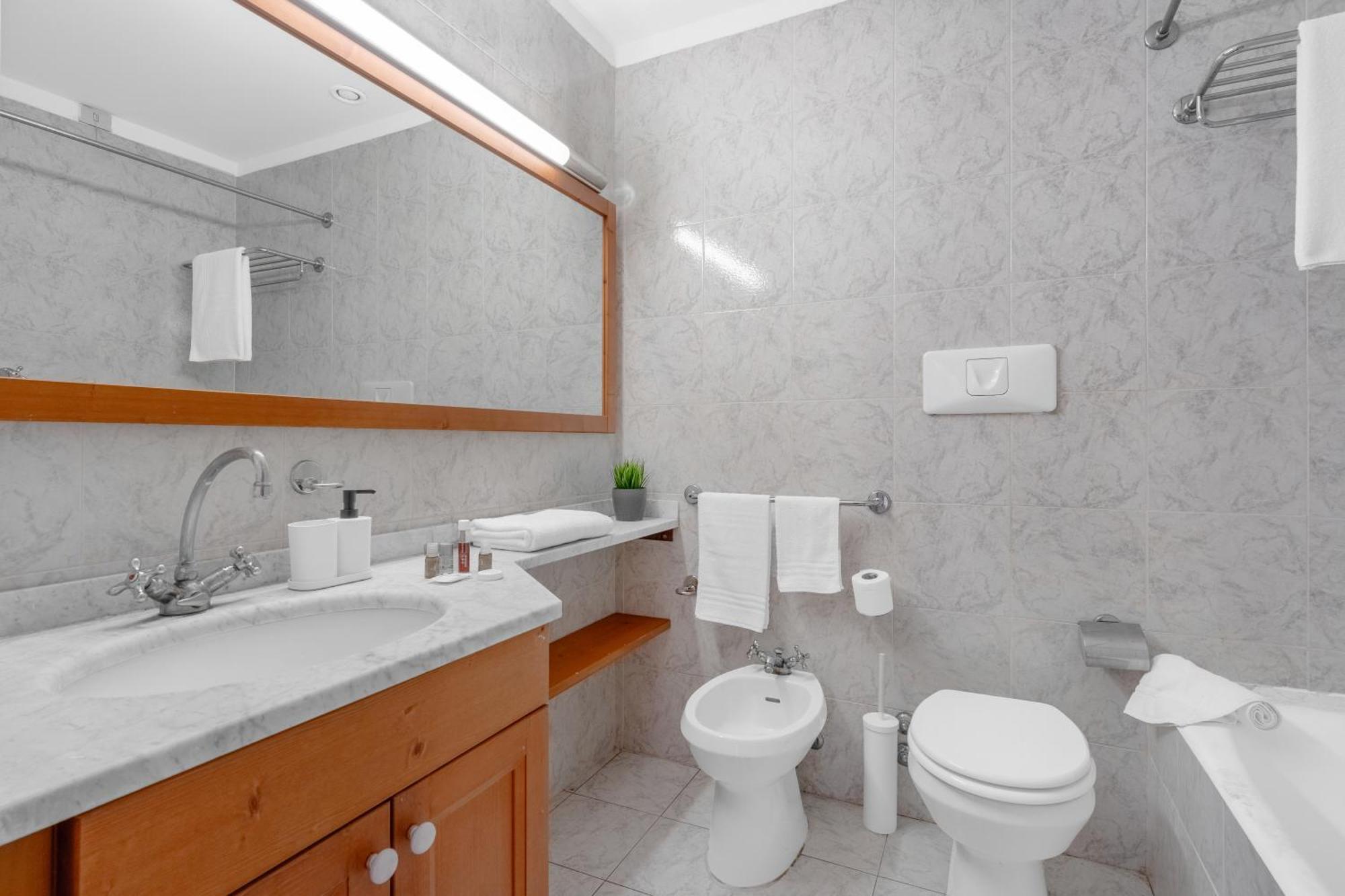 Casa Da Suite Fraschini Милано Екстериор снимка